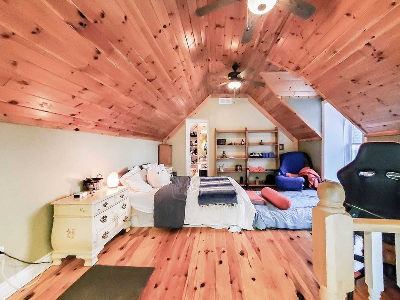 2319 Wildwood Cres, Pickering, L1X2N1 | Image 3