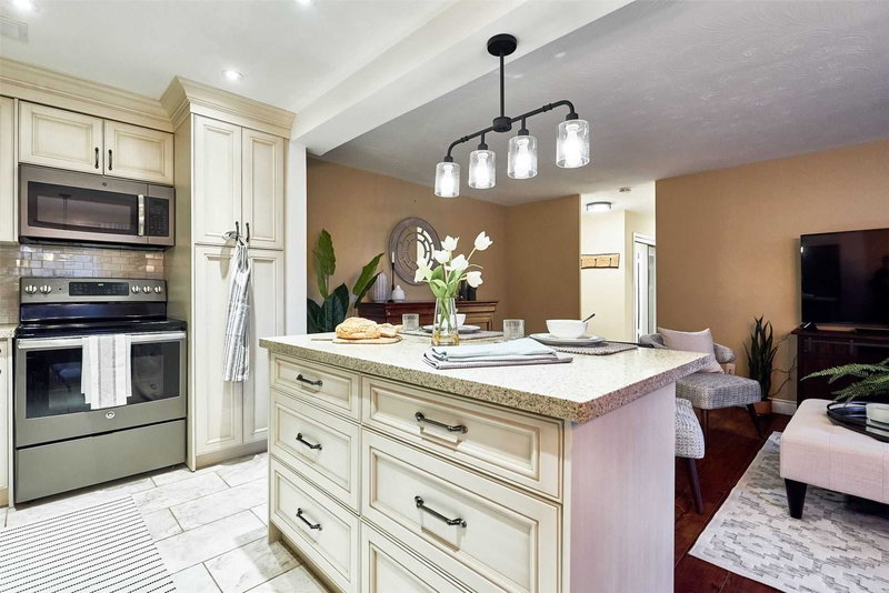 206 - 800 Kennedy Rd, Toronto, M1K2C9 | Image 2