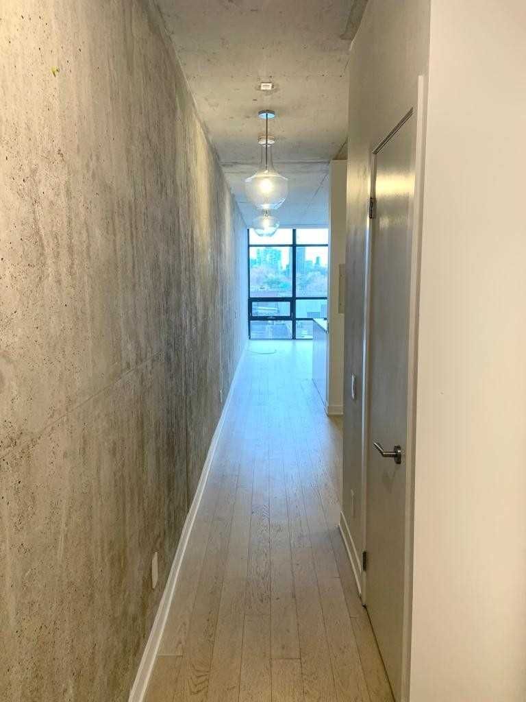 Room2