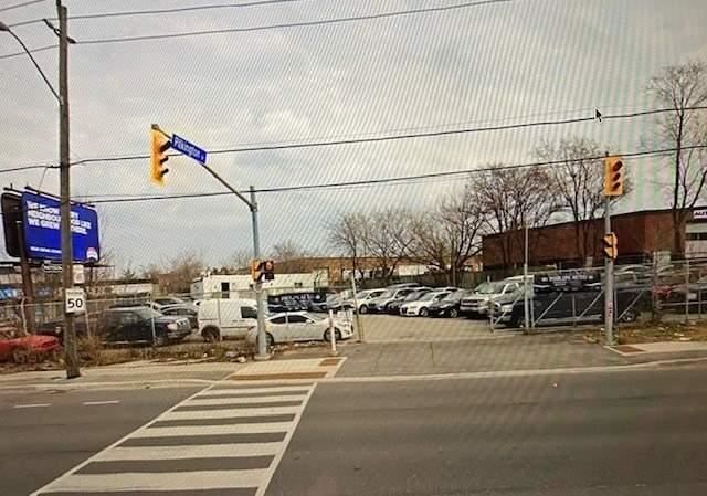 373A Danforth Rd, Toronto, M1L 3X6 | Image 2