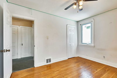 272 Huron St, Oshawa - Central image-0-2