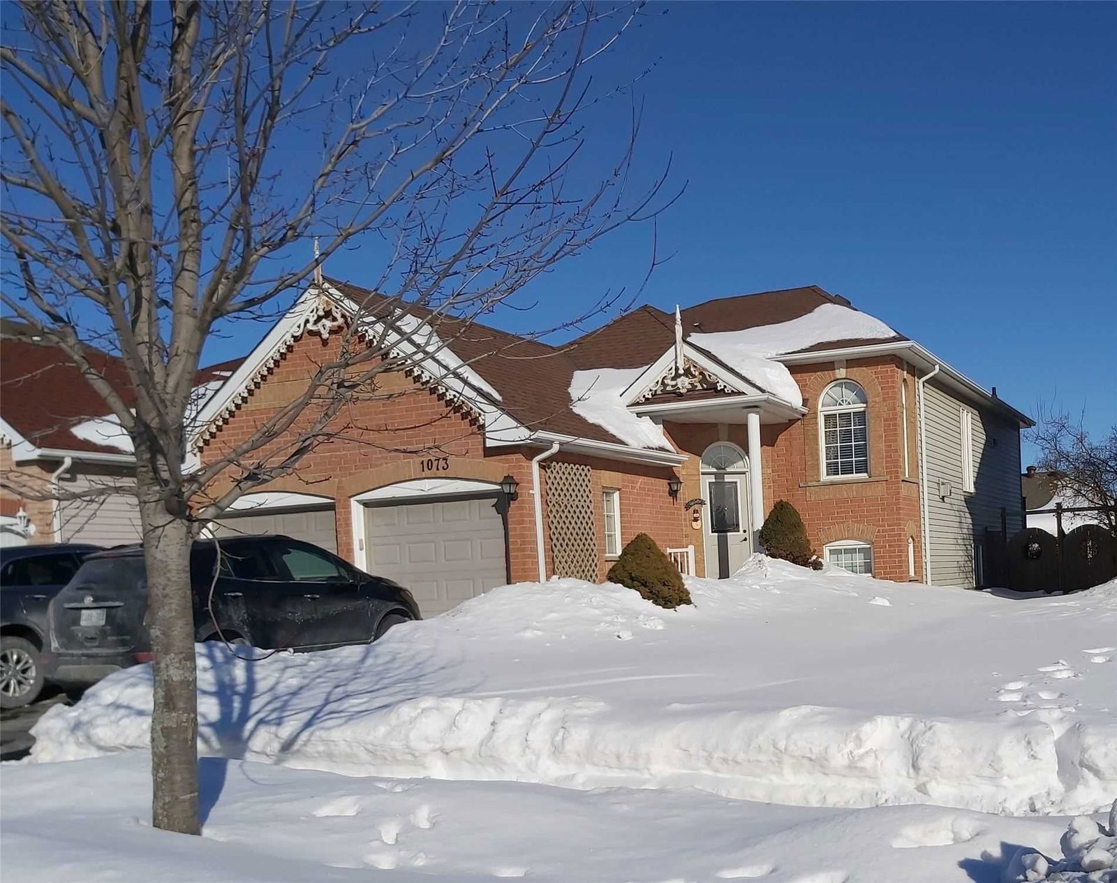 Detached House sold at 1073 Mountview Drive, Oshawa, Pinecrest, L1K2L3 - MLS: E5488706