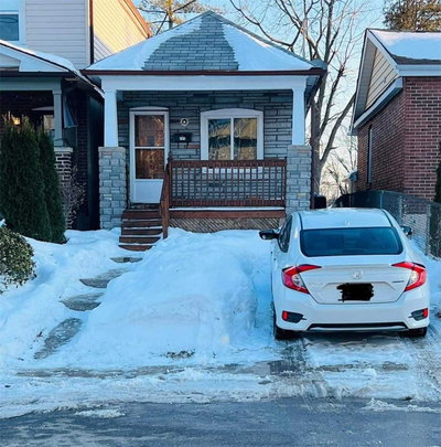 Detached House sold at 103 Denton Avenue, Toronto, Ontario, M1L1G5 - Oakridge - MLS: E5491102