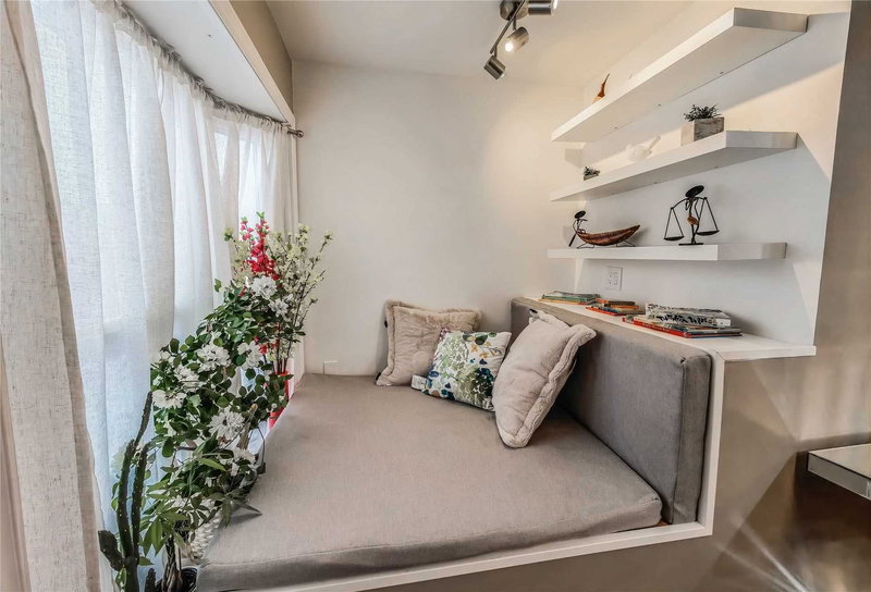 7 Barnwell Dr, Toronto, M1V1Y7 | Image 3