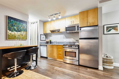 Semi-Detached House leased at 3-46 Elmer Avenue, Toronto, Ontario, M4L 3R7 - The Beaches - MLS: E5497847