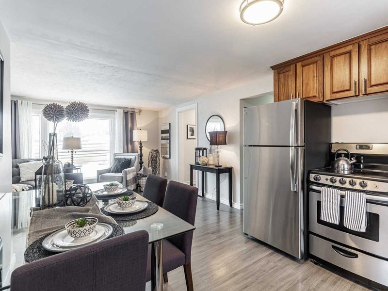 373 Grandview St S, Oshawa, L1H7E1 | Image 3