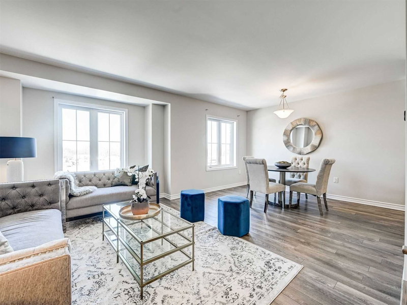 2785 Sapphire Dr, Pickering, L1V 2P8 | Image 2