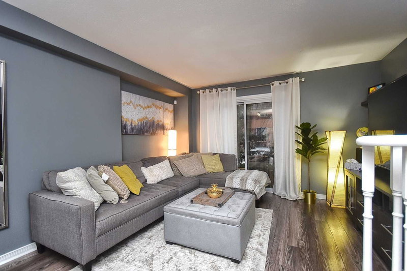 58 - 1635 Pickering Pkwy, Pickering, L1V6W8 | Image 2
