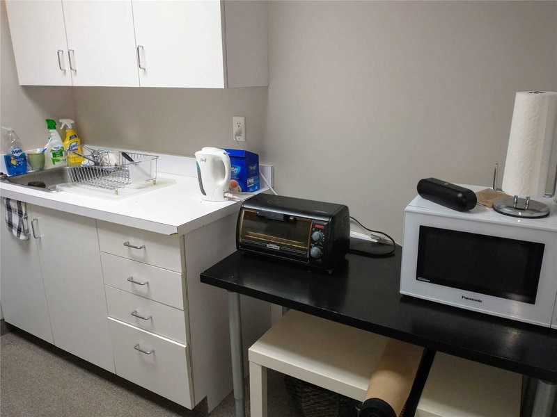 200 - 1143 Wentworth St W, Oshawa, L1J 8P7 | Image 3