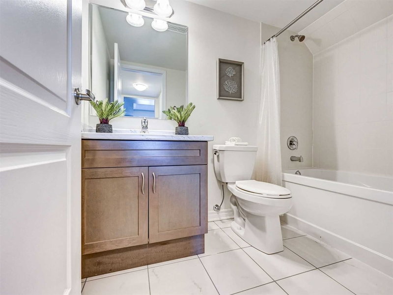 2785 Sapphire Dr, Pickering, L1V2P8 | Image 3