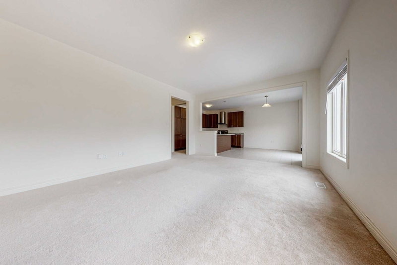 1852 Grandview St N, Oshawa, L1H 8L7 | Image 3