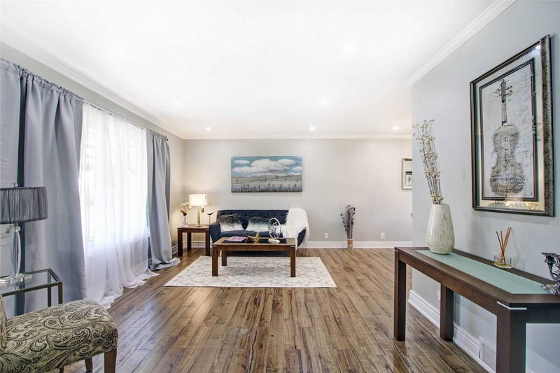 Main - 482 Nipigon St, Oshawa, L1J4P4 | Image 2