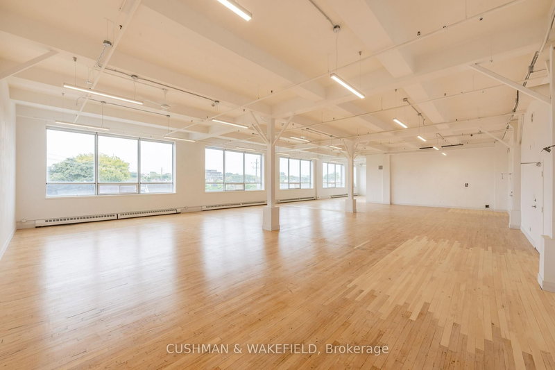 200 - 20 Leslie St, Toronto, M4M 3L4 | Image 3