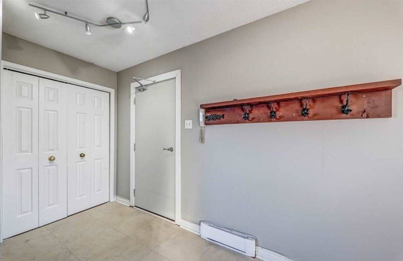 Upper - 380 Phillip Murray Ave, Oshawa, L1J 1H3 | Image 3