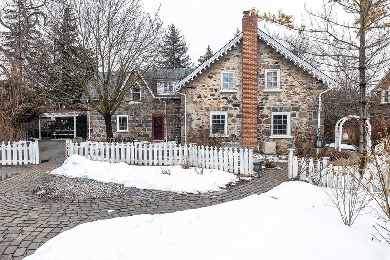 2319 Wildwood Cres, Pickering, L1X 2N1 | Image 2