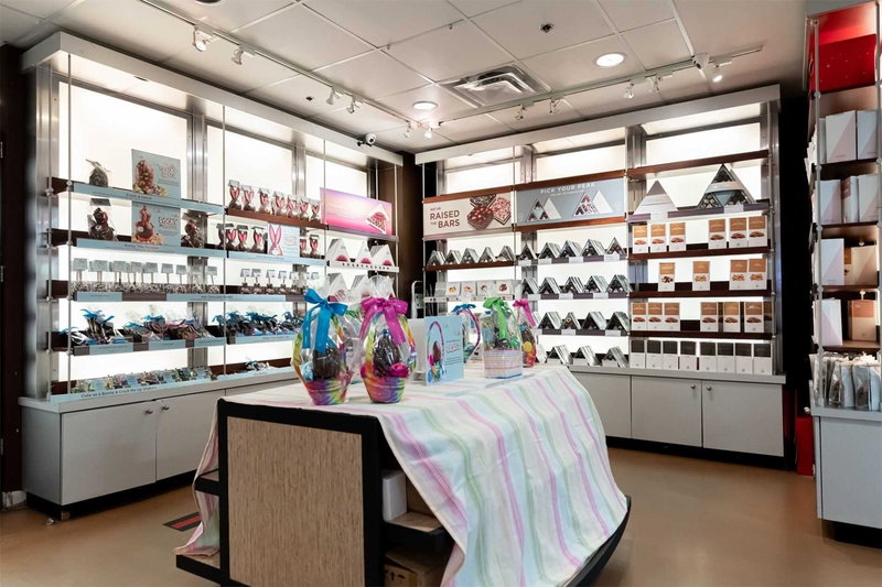 32 - 1355 Kingston Rd, Pickering, L1V 1B8 | Image 2