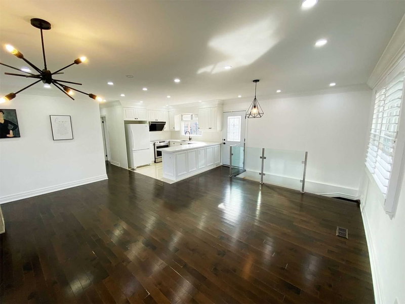 46 Emmeline Cres, Toronto, M1S1L2 | Image 2