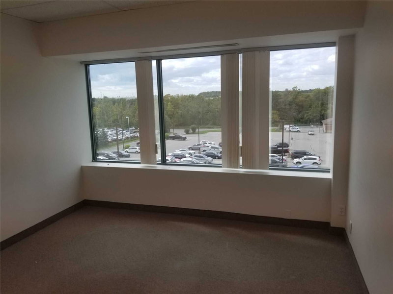 303 - 230 Westney Rd S, Ajax, L1S2C9 | Image 2