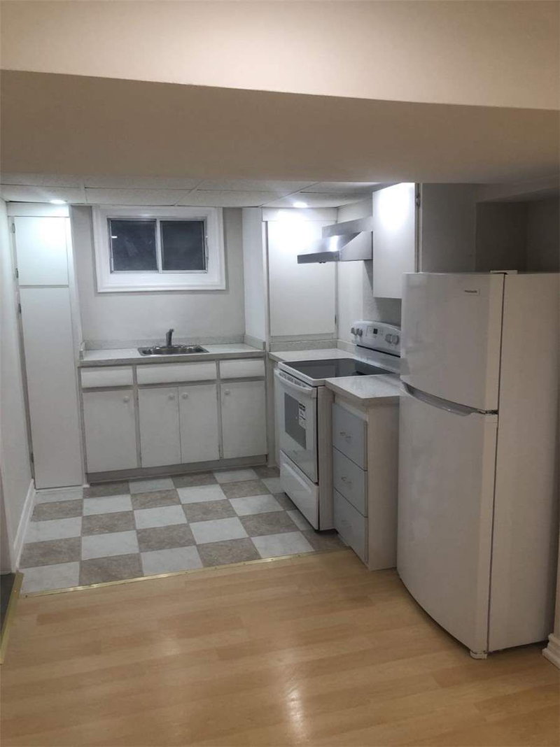 Lower - 106 Ainsdale Rd, Toronto, M1R 3Z2 | Image 3