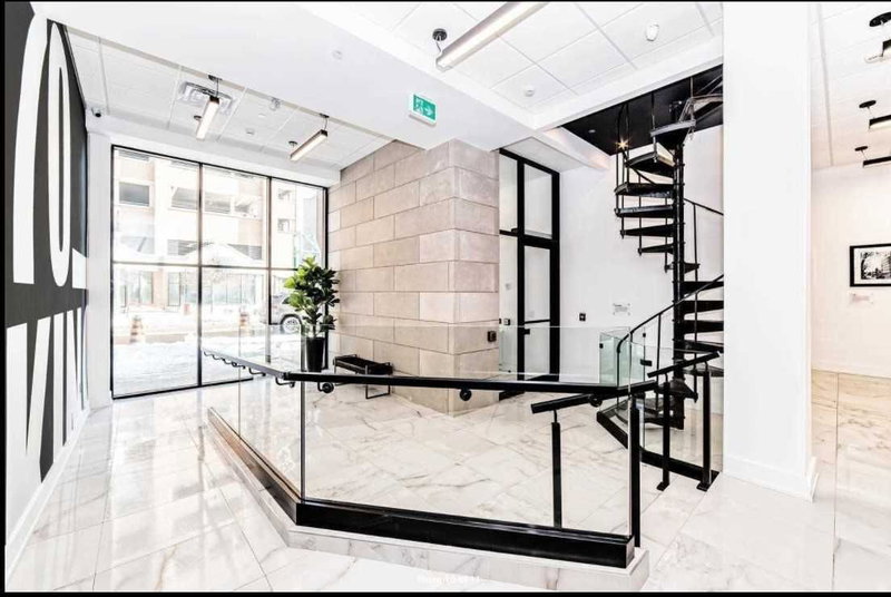 414 - 70 King St E, Oshawa, L1H 0A2 | Image 3