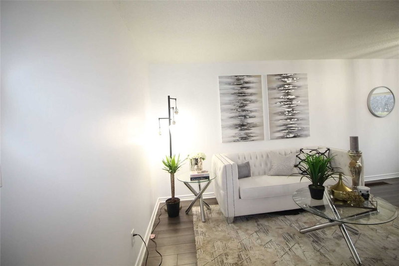 17 - 31 Parker Cres, Ajax, L1S3R4 | Image 2