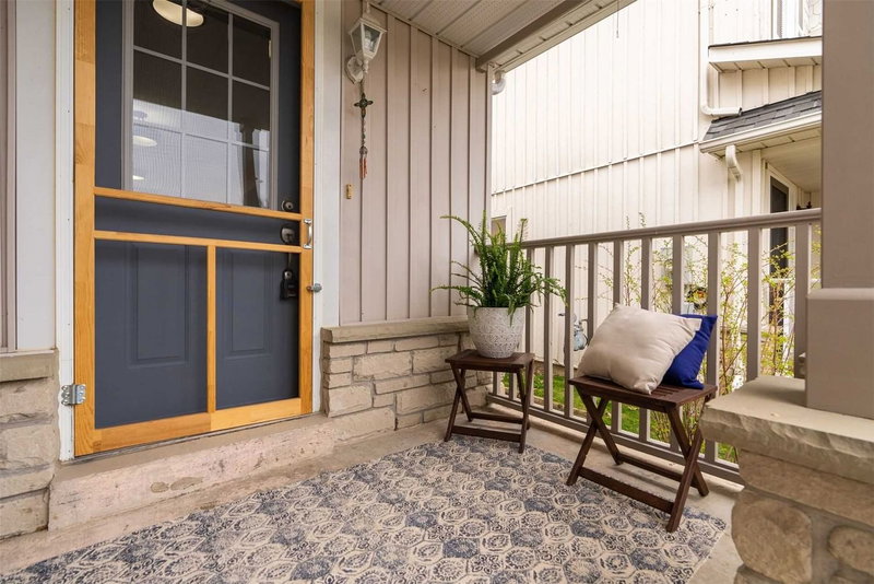 8 Shipley Ave, Clarington, L1B 1M6 | Image 2