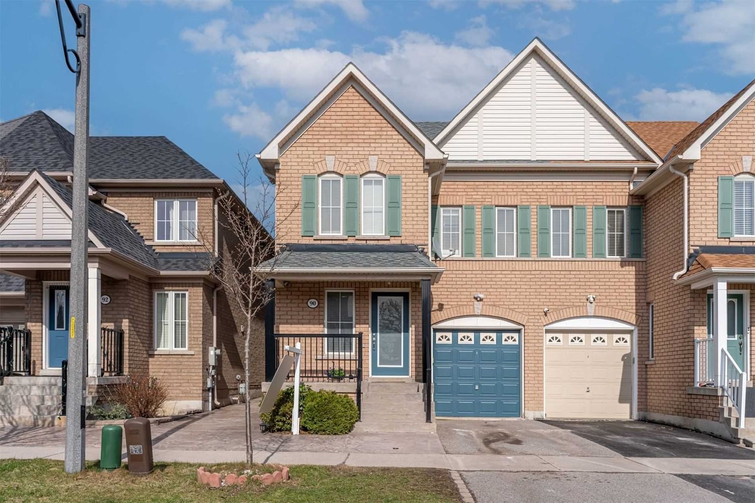 Semi-Detached House sold at 90 Carpendale Crescent, Ajax, Northeast Ajax, L1Z 2B3 - MLS: E5606865