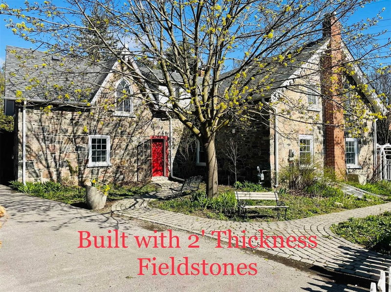 2319 Wildwood Cres, Pickering, L1X 2N1 | Image 2