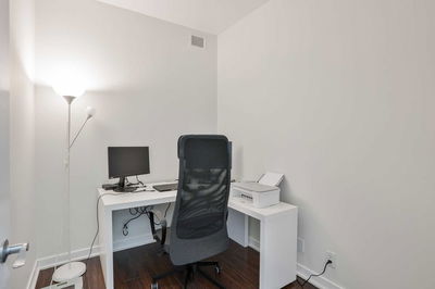 Unit Ph502 — 38 Lee Centre Dr, Toronto - Woburn image-0-3