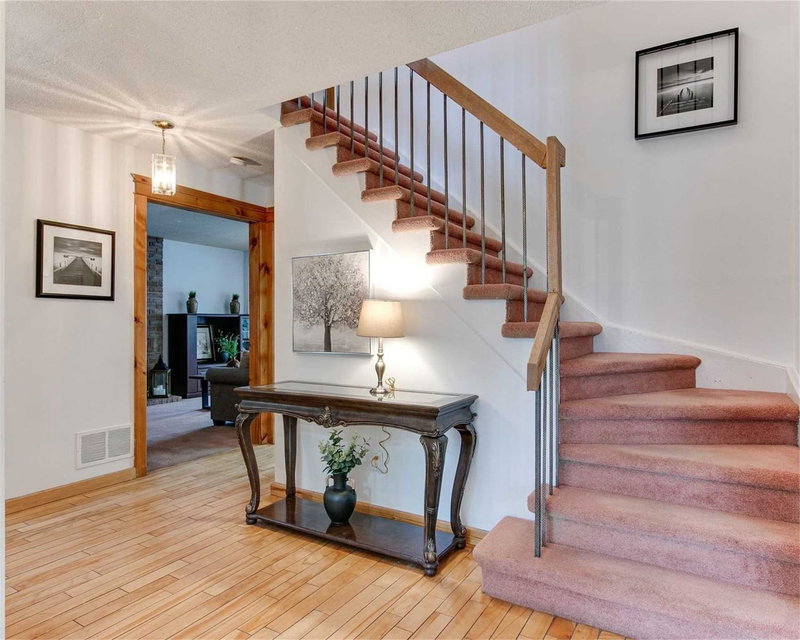 782 Aspen Rd, Pickering, L1V3S3 | Image 3