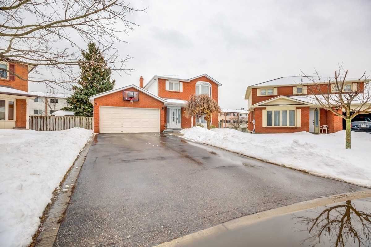 Detached House leased at 332 Nina Court, Oshawa, Eastdale, L1K1S7 - MLS: E5623842