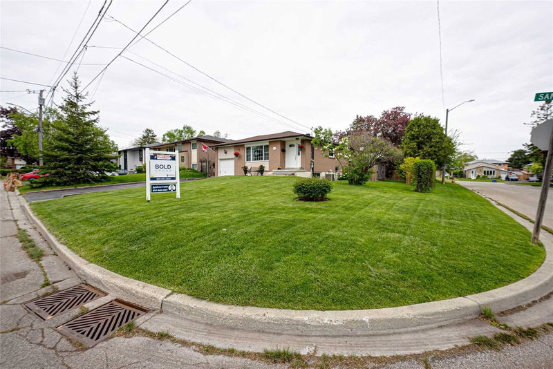 812 Sanok Dr, Pickering, L1W2P9 | Image 2