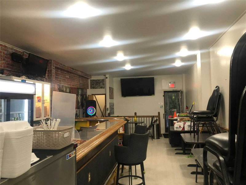 376 Wilson Rd S, Oshawa, L1H6C7 | Image 2