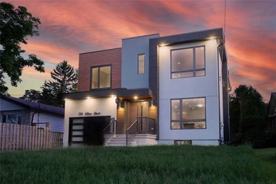 Detached House sold at 786 Oliva Street, Pickering, Ontario, L1W2V8 - West Shore - MLS: E5646314