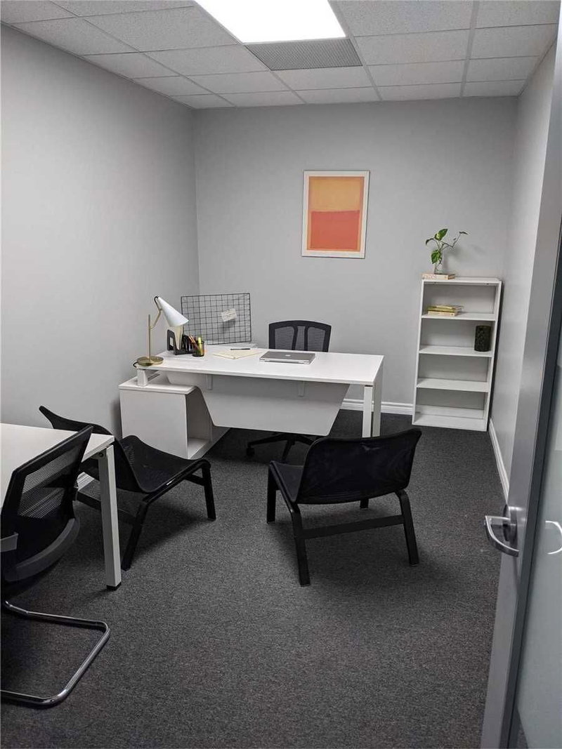 190 Harwood Ave S, Ajax, L1S 2H6 | Image 2