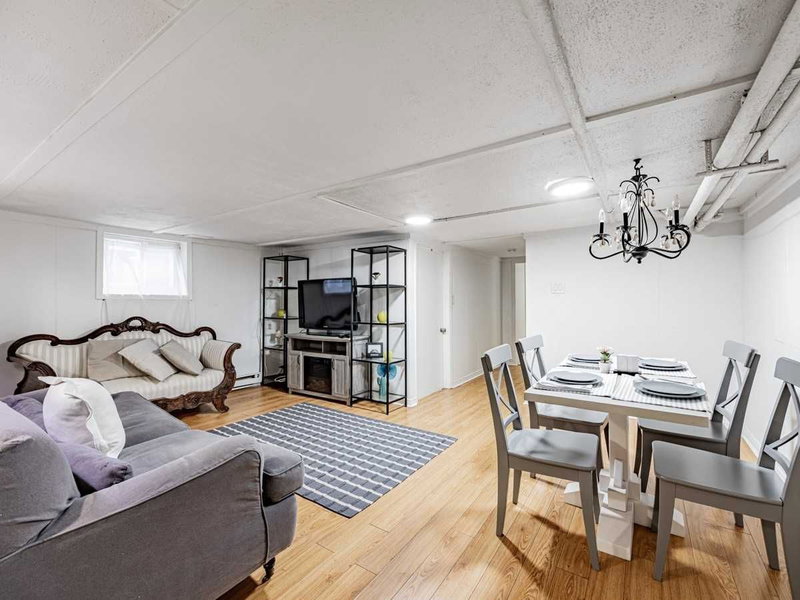 Lower - 29 Scarboro Beach Blvd, Toronto, M4E2W9 | Image 3