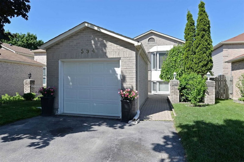 594 Waverly St N, Oshawa, L1J 7G1 | Image 2