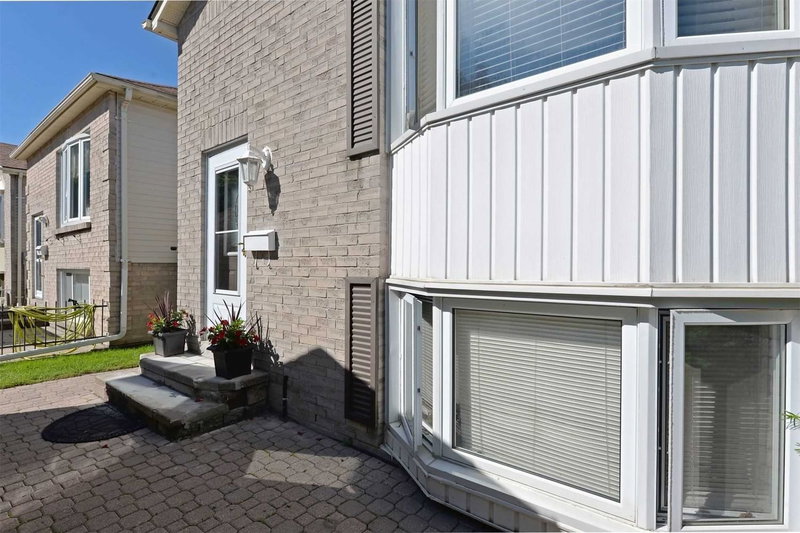 594 Waverly St N, Oshawa, L1J 7G1 | Image 3