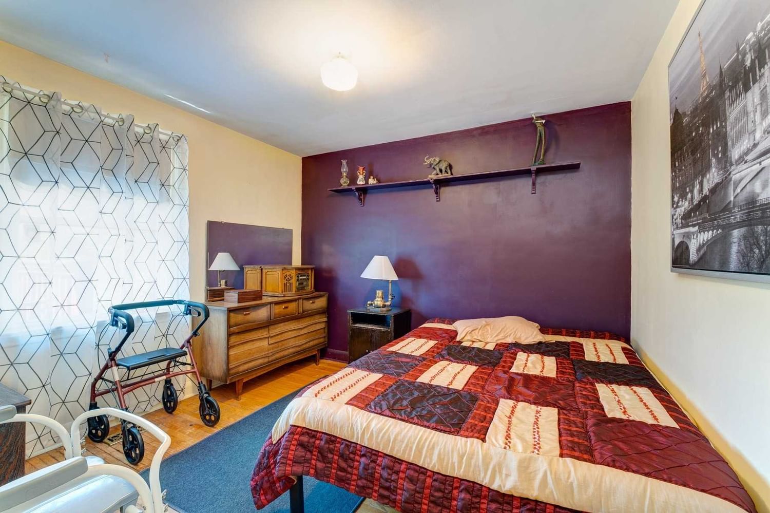 Listing Image 7