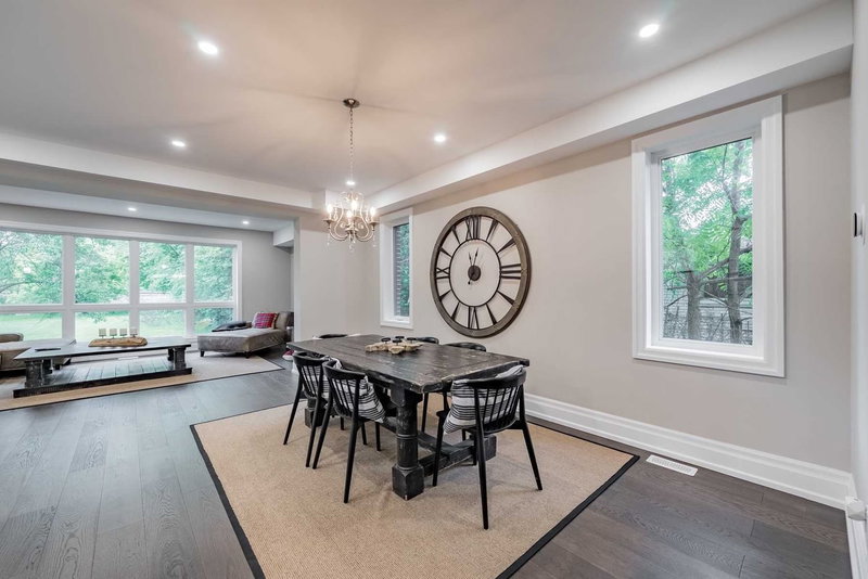 363 Rosebank Rd, Pickering, L1W2N3 | Image 3