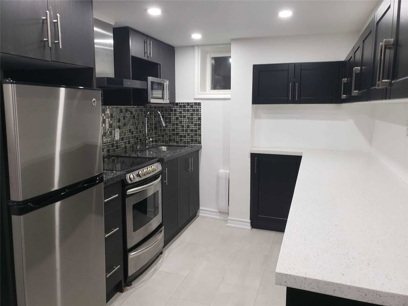 Lower - 88 Harris Ave, Toronto, M4C1P6 | Image 2