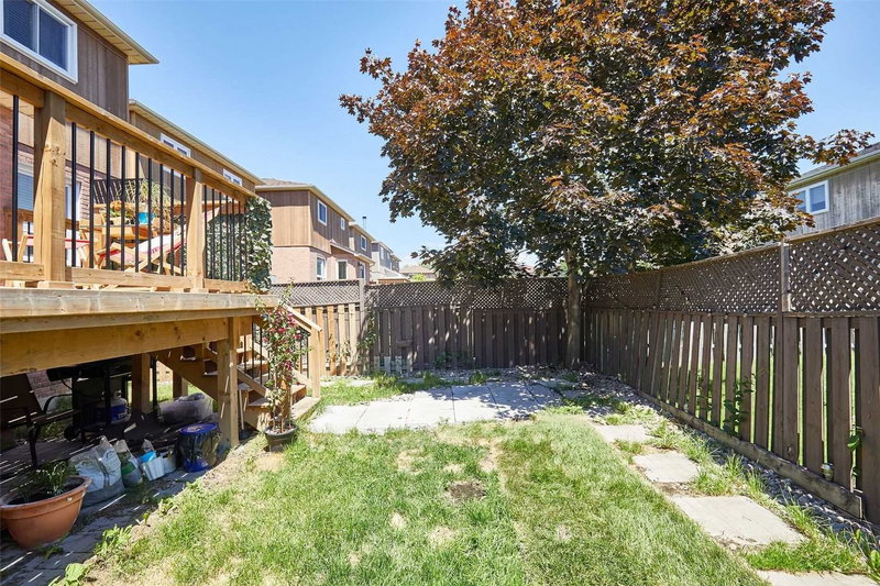 1632 Fairfield Cres, Pickering, L1V6H1 | Image 3