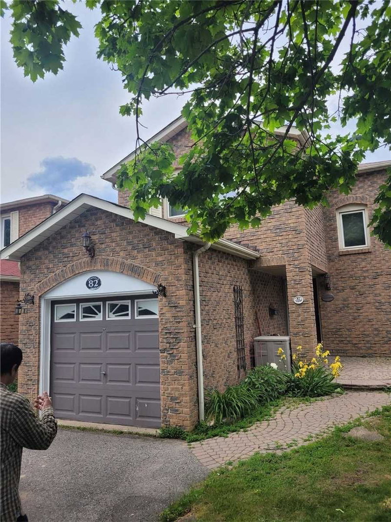 82 Chatfield Dr, Ajax, L1T2J8 | Image 2