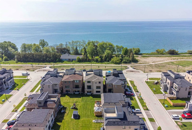 215 Port Darlington Rd, Clarington, L1C 4A7 | Image 2