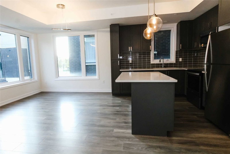 324 - 1555 Kingston Rd, Pickering, L1V1C2 | Image 2