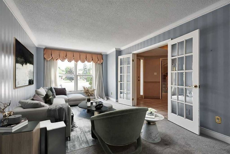 1109 Petunia Pl, Pickering, L1V4N5 | Image 2