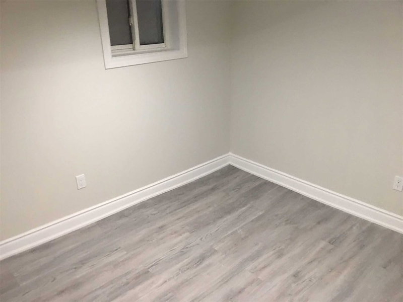 Lower - 108 Jones Ave, Toronto, M4M2Z8 | Image 2