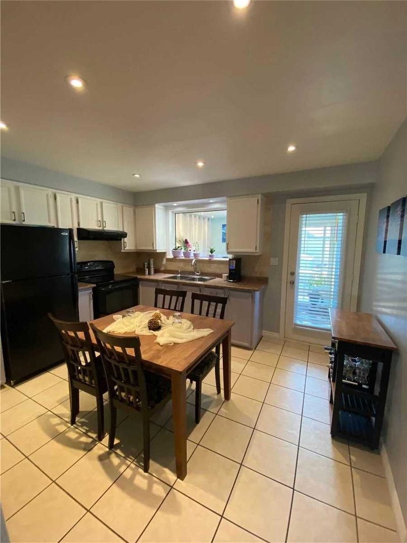 784 Douglas St, Oshawa, L1H5C9 | Image 2