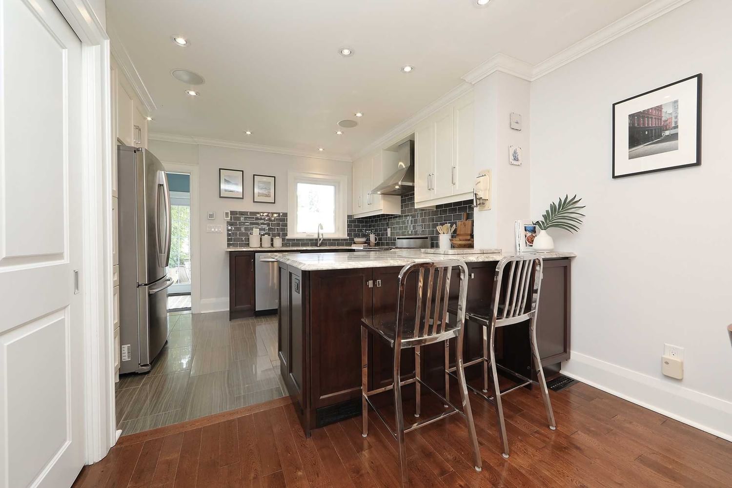 Listing Image 13