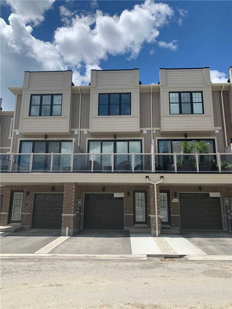 1431 Green Rd, Clarington, L1C7E8 | Image 2